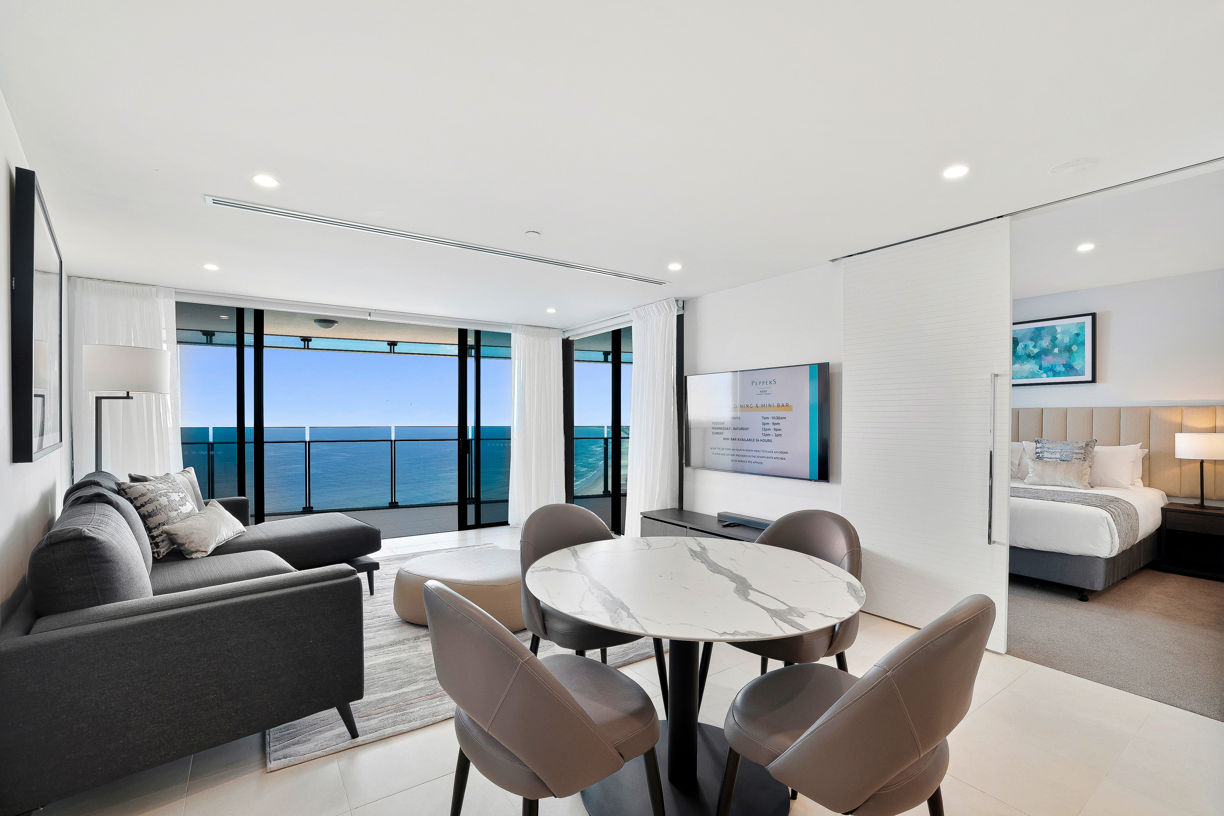 5302/4-14 The Esplanade, SURFERS PARADISE, QLD 4217, Surfers Paradise - Thumbnail 3