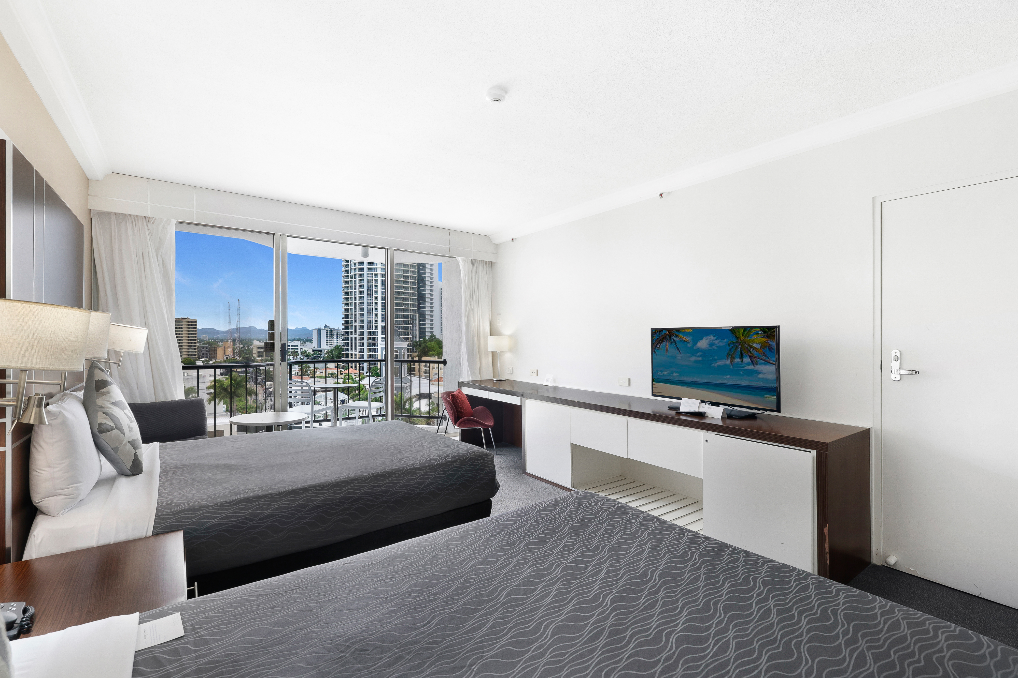 810/22 View Avenue, SURFERS PARADISE, QLD 4217, Surfers Paradise - Thumbnail 4