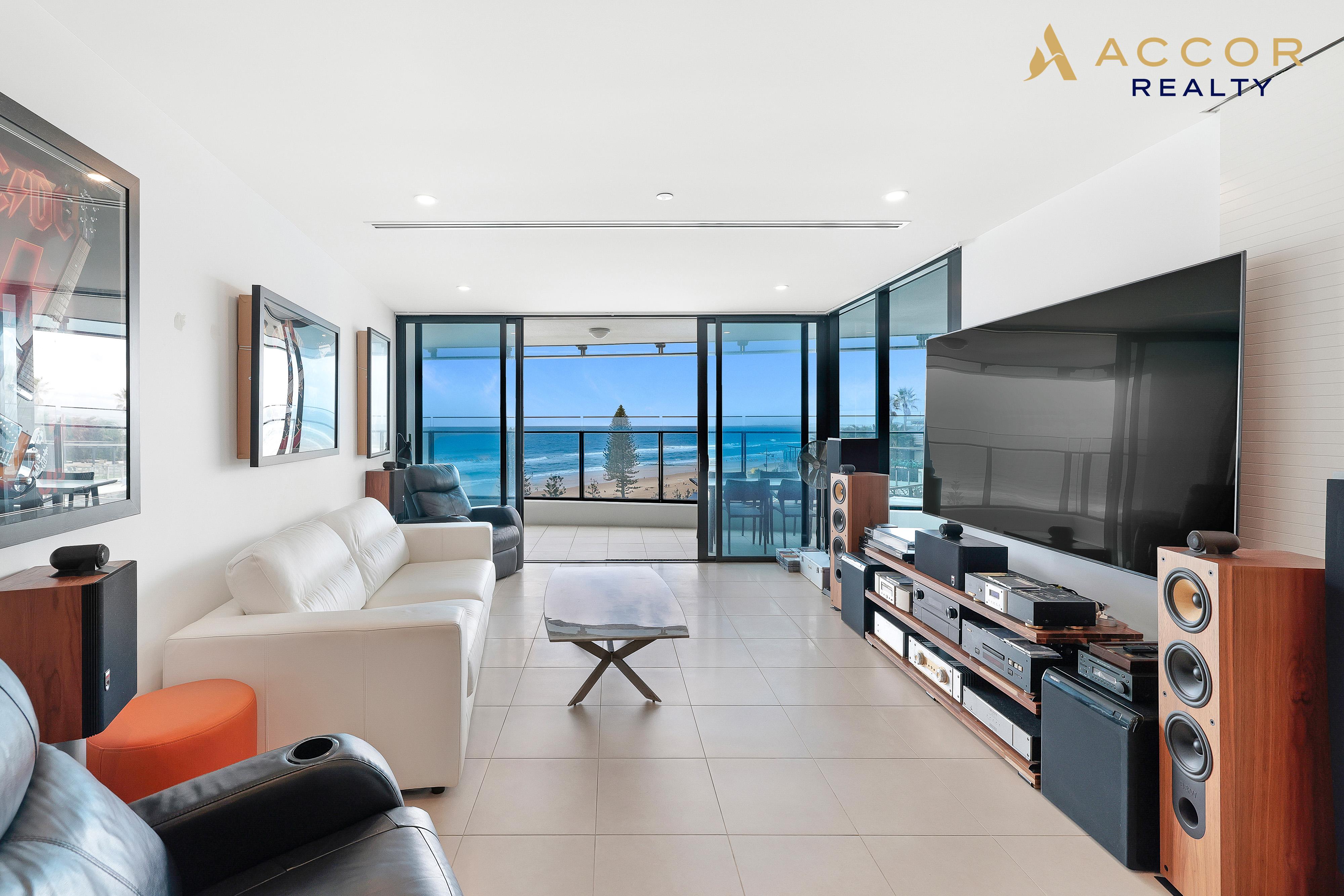 402/4 The Esplanade, SURFERS PARADISE, QLD 4217, Surfers Paradise - Thumbnail 4