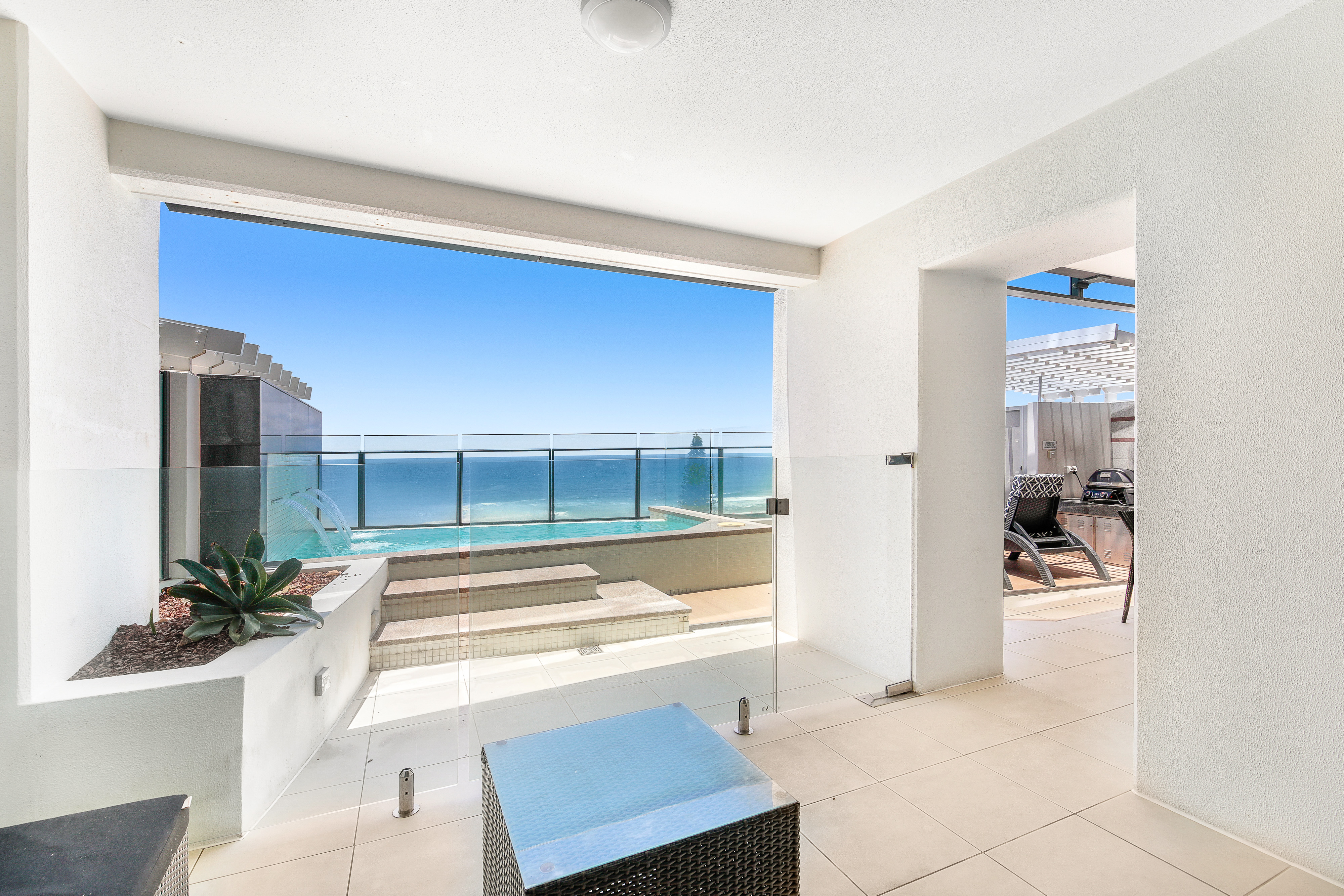 403/4 The Esplanade, SURFERS PARADISE, QLD 4217, Surfers Paradise - Thumbnail 4