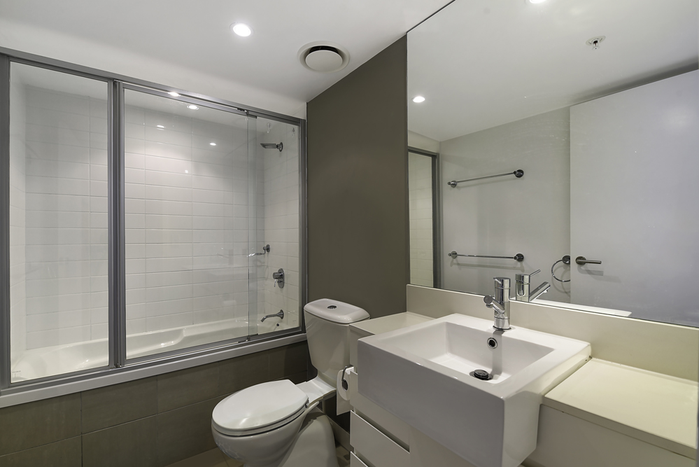 32410/9 Lawson Street, SOUTHPORT, QLD 4215, Southport - Thumbnail 8
