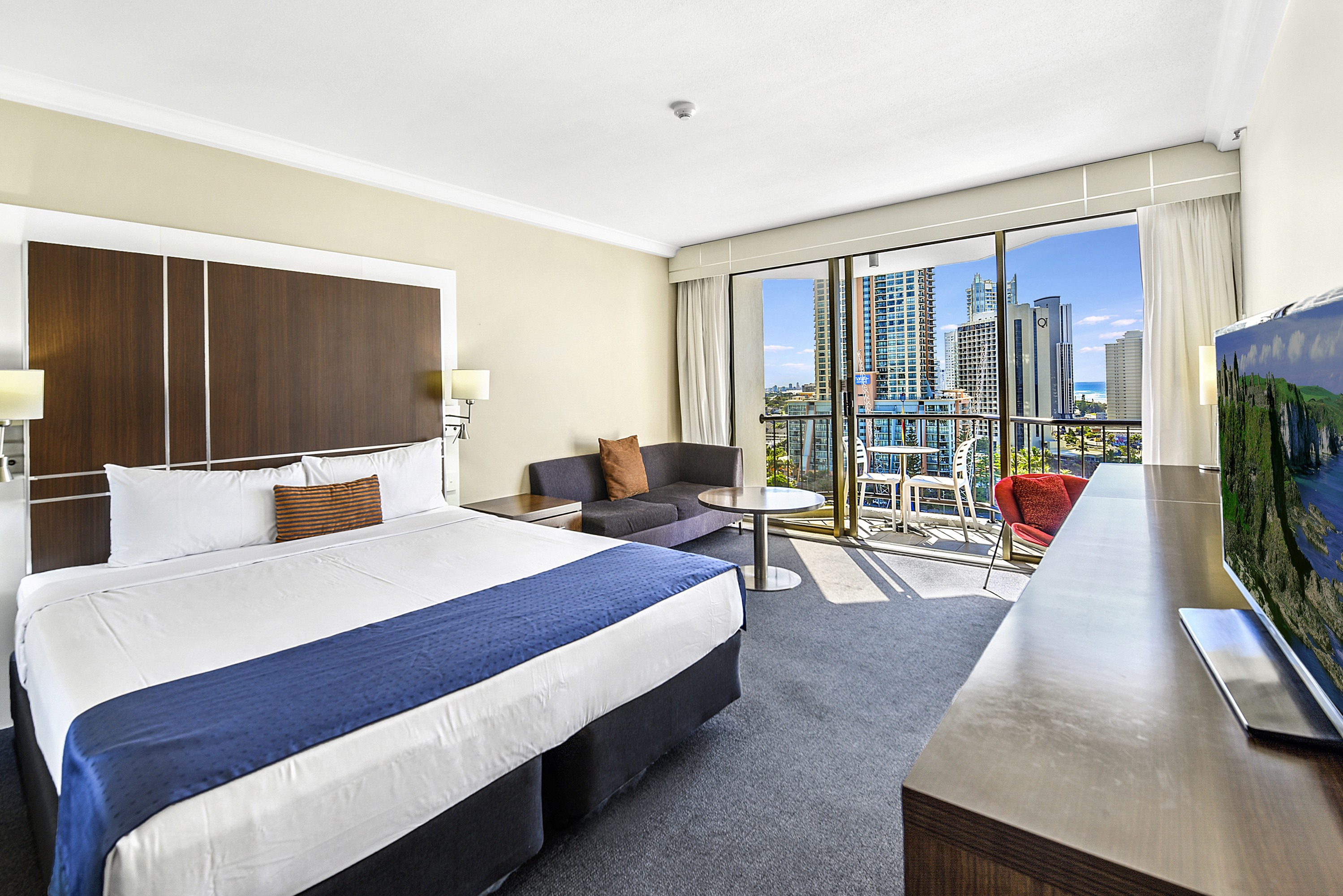 1327 "Mantra on View" 3197 Surfers Paradise Boulevard, SURFERS PARADISE, QLD 4217, Surfers Paradise - Thumbnail 3