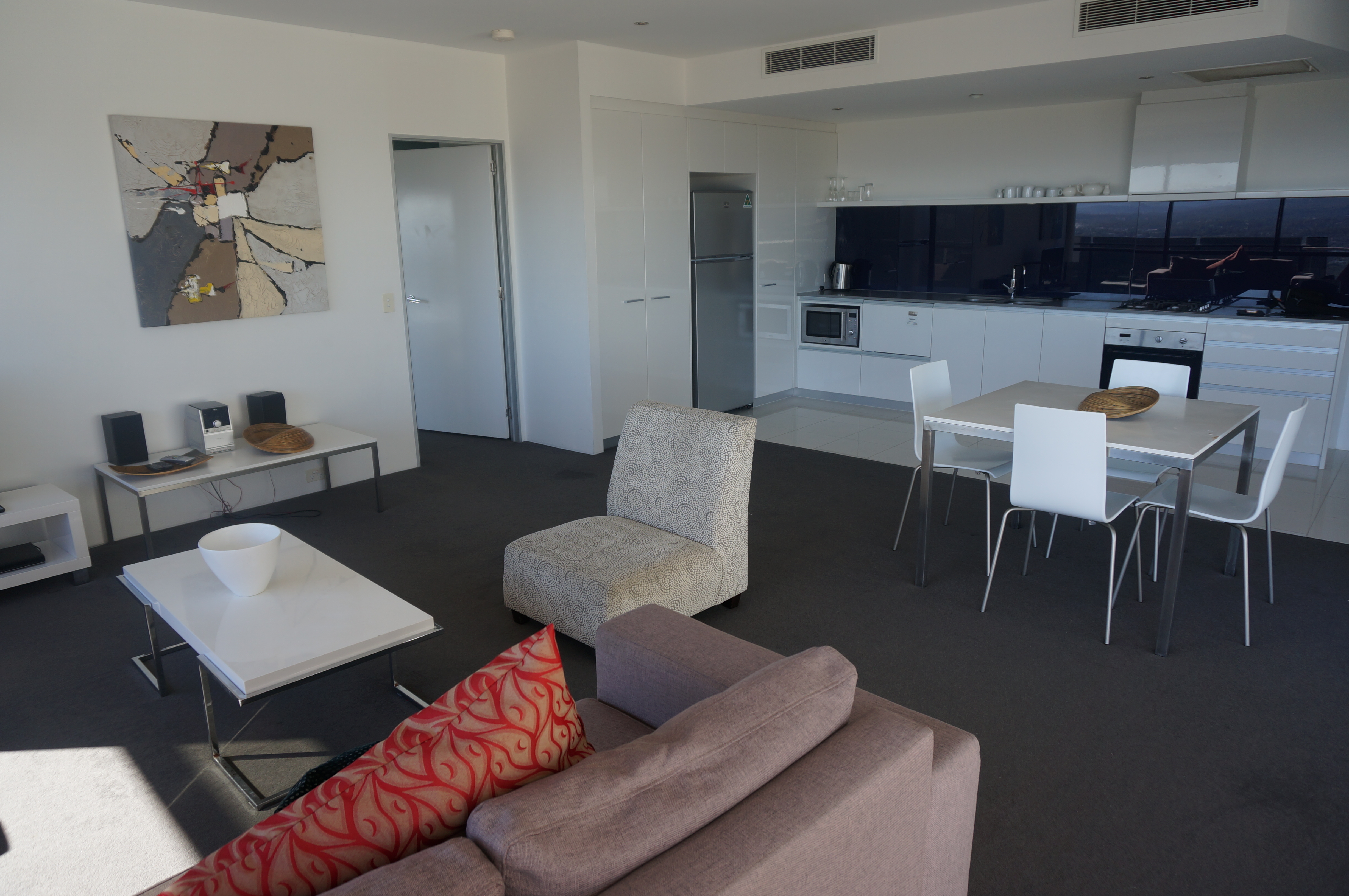 2484 'Mantra Circle on Cavill' 9 Ferny Ave, SURFERS PARADISE, QLD 4217, Surfers Paradise - Thumbnail 5