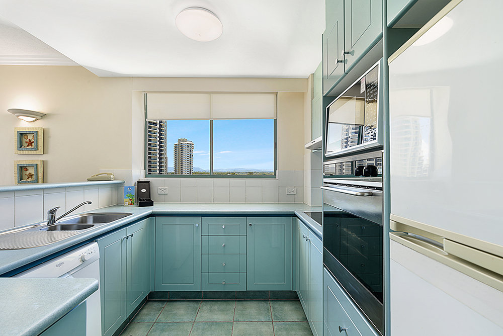 303 "Mantra Crown Towers" 5-19 Palm Avenue, SURFERS PARADISE, QLD 4217, Surfers Paradise - Thumbnail 5