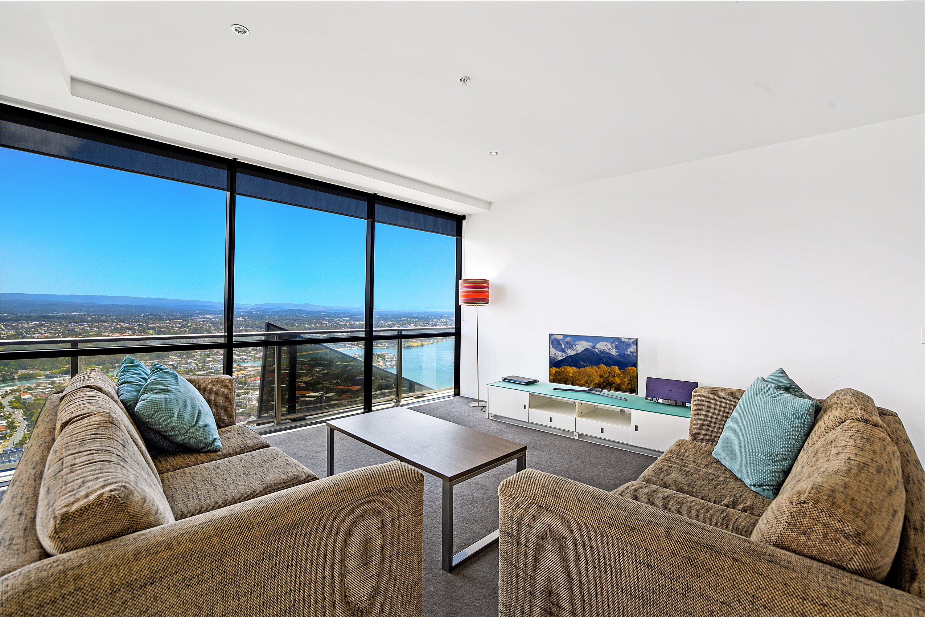 2534 'Mantra Circle on Cavill' 9 Ferny Ave, SURFERS PARADISE, QLD 4217, Surfers Paradise - Thumbnail 3
