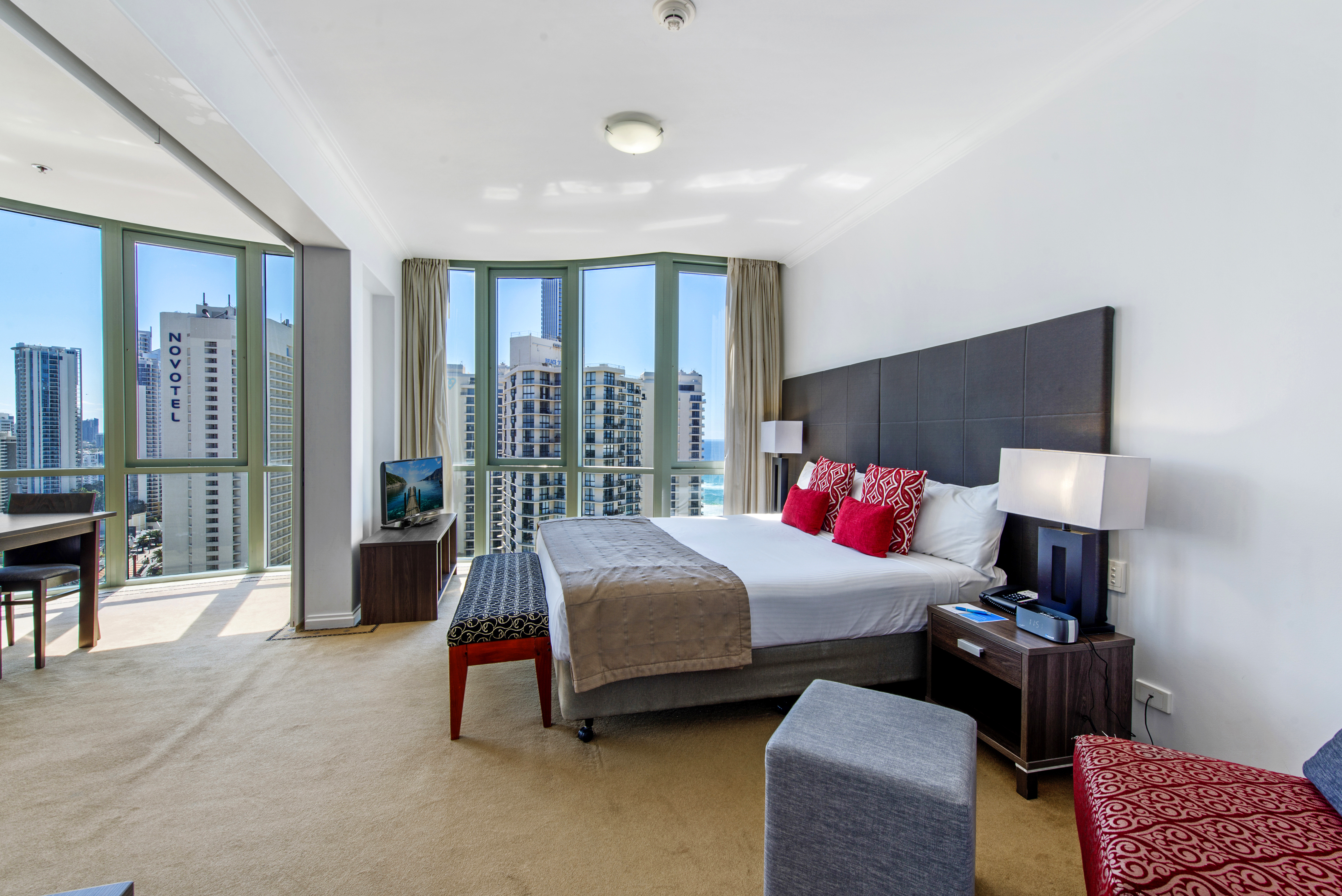 2203 'Mantra Legends' 25 Laycock Street, SURFERS PARADISE, QLD 4217, Surfers Paradise - Thumbnail 8