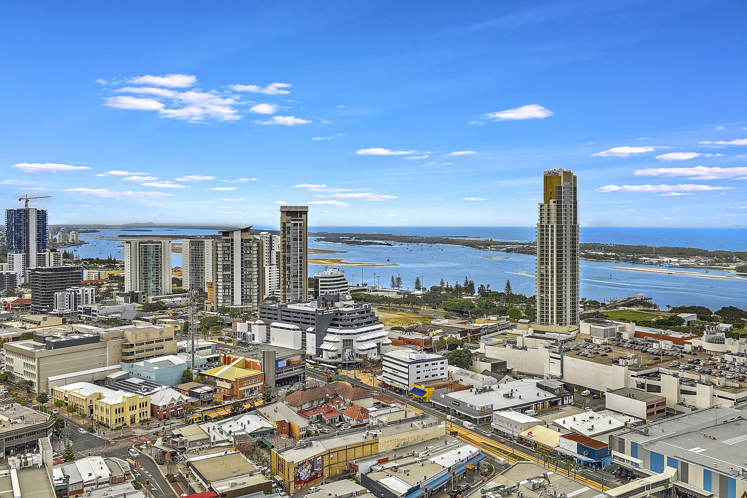 32601/9 Lawson Street, SOUTHPORT, QLD 4215, Southport - Thumbnail 2