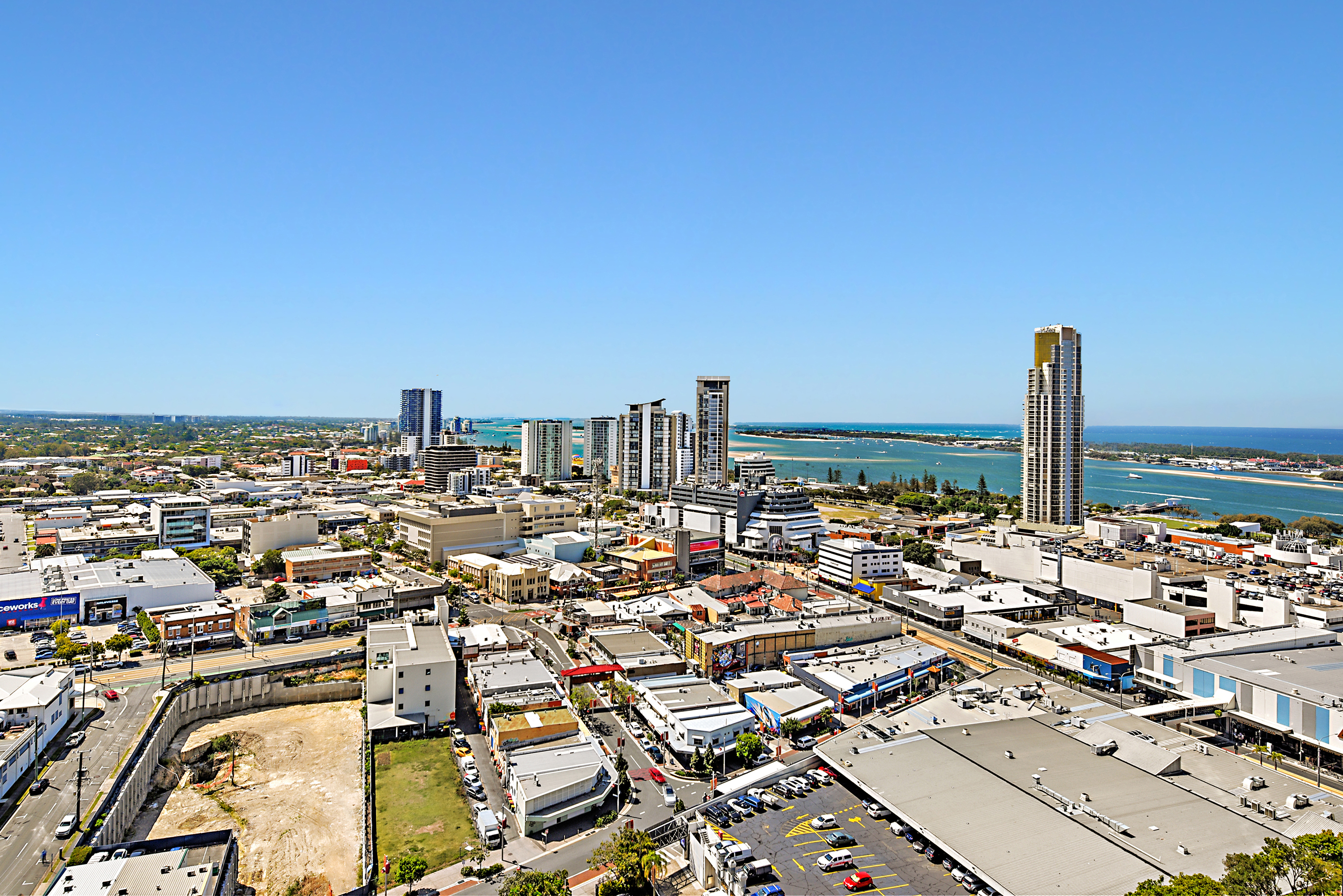 32110 "Southport Central" 9 Lawson Street, SOUTHPORT, QLD 4215, Southport - Thumbnail 2