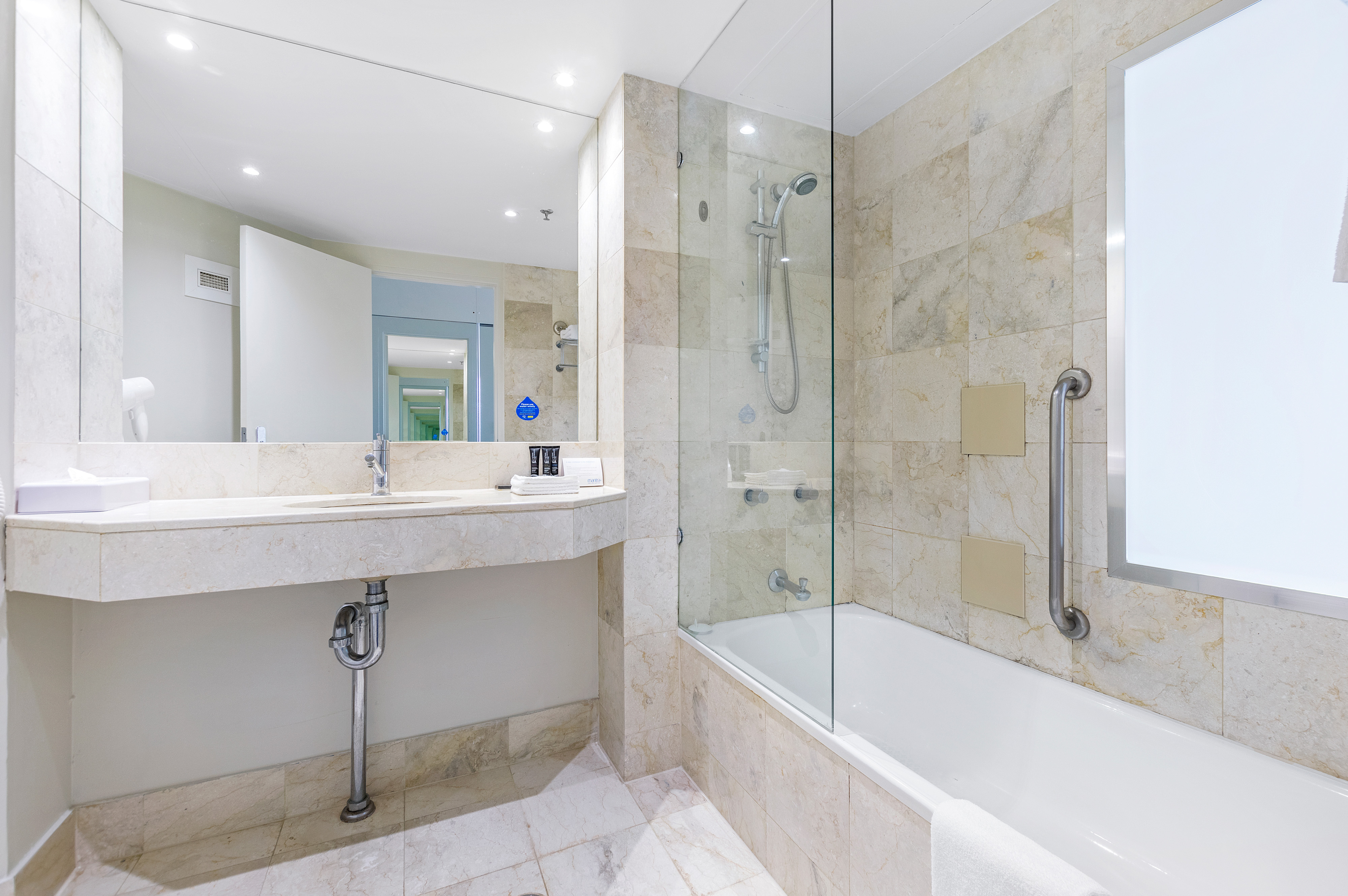 2123 'Mantra on View'3197 Surfers Paradise Boulevard, SURFERS PARADISE, QLD 4217, Surfers Paradise - Thumbnail 5