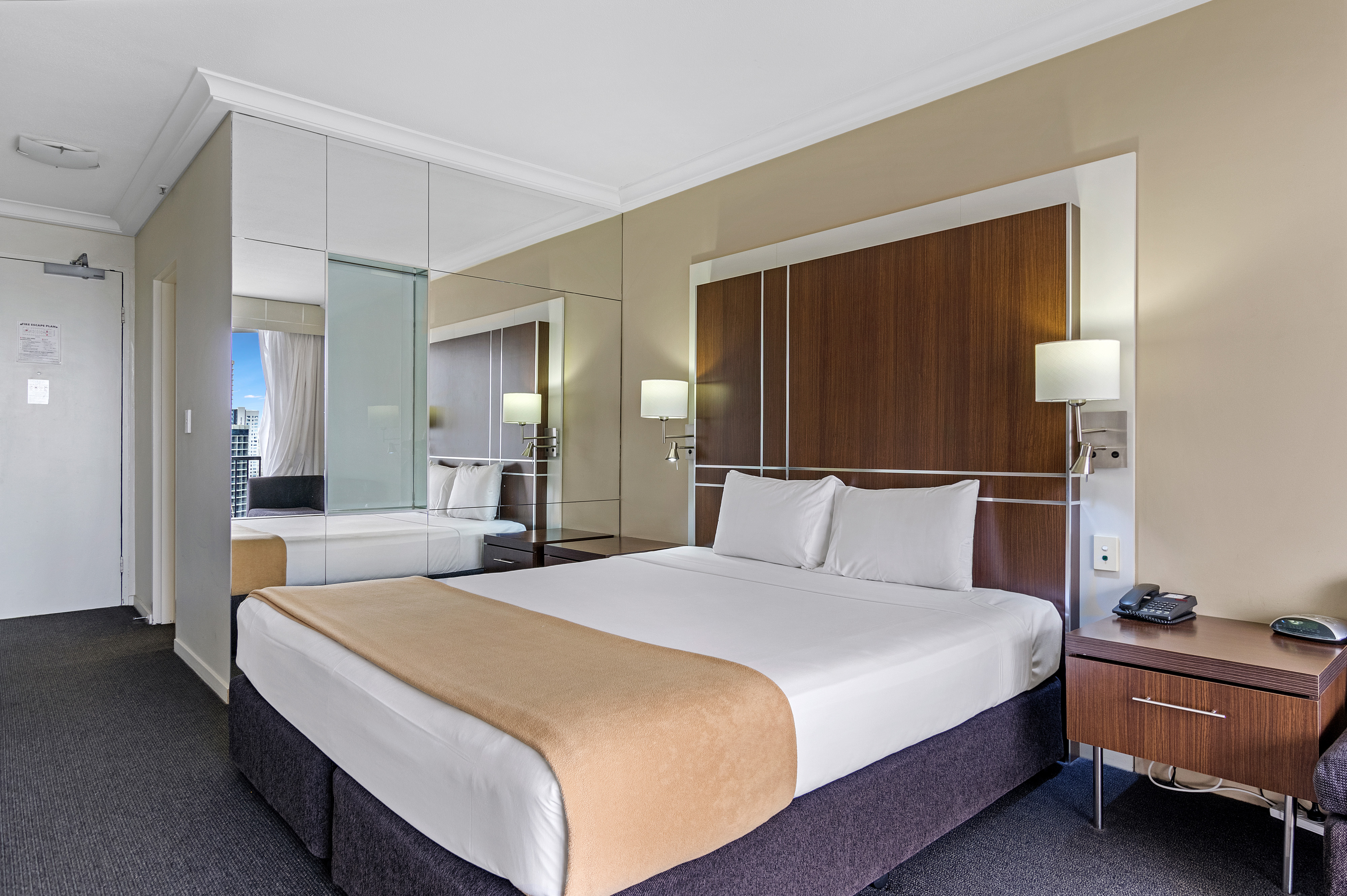 2123 'Mantra on View'3197 Surfers Paradise Boulevard, SURFERS PARADISE, QLD 4217, Surfers Paradise - Thumbnail 3