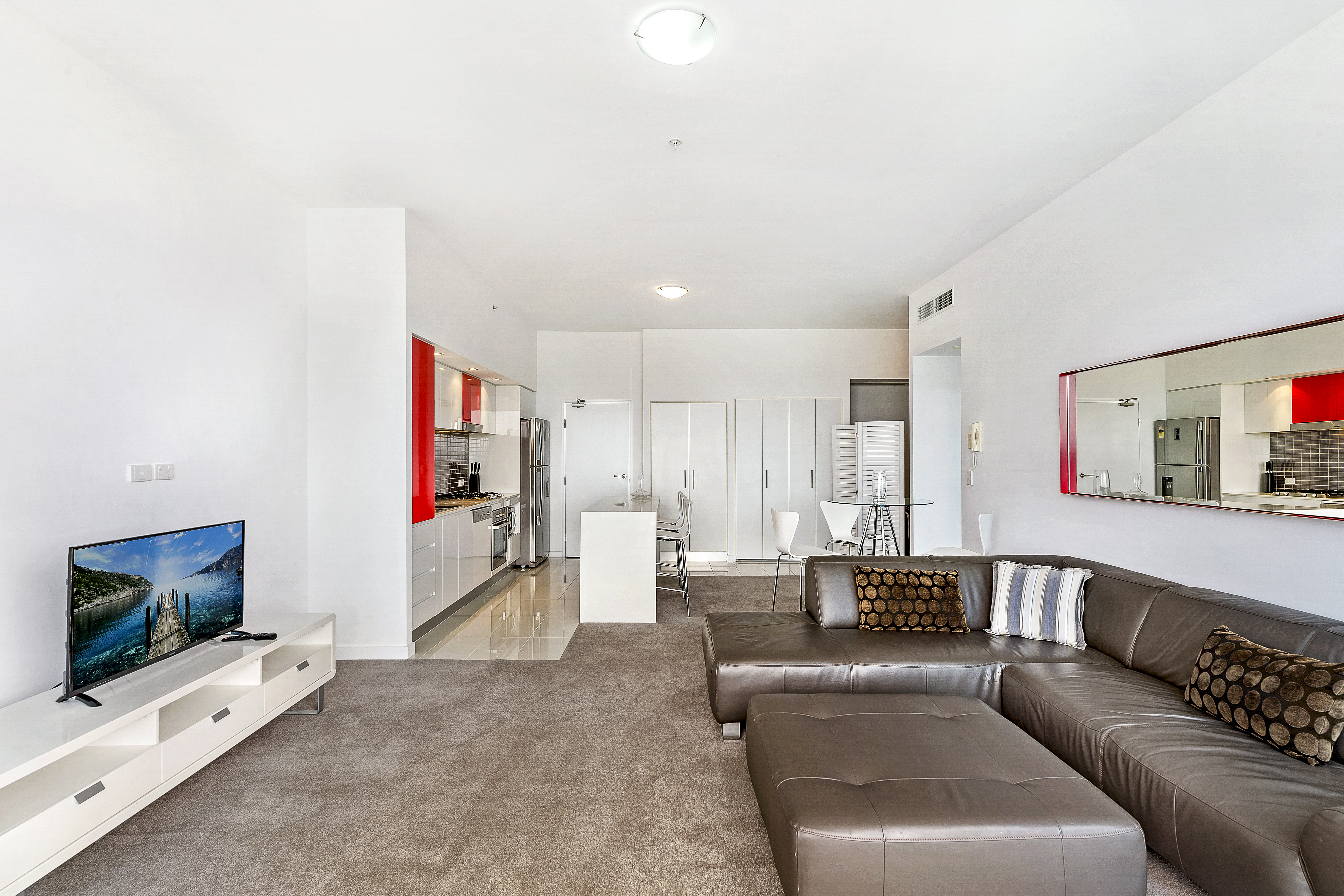 33807 'Southport Central' 9 Lawson Street, SOUTHPORT, QLD 4215, Southport - Thumbnail 7