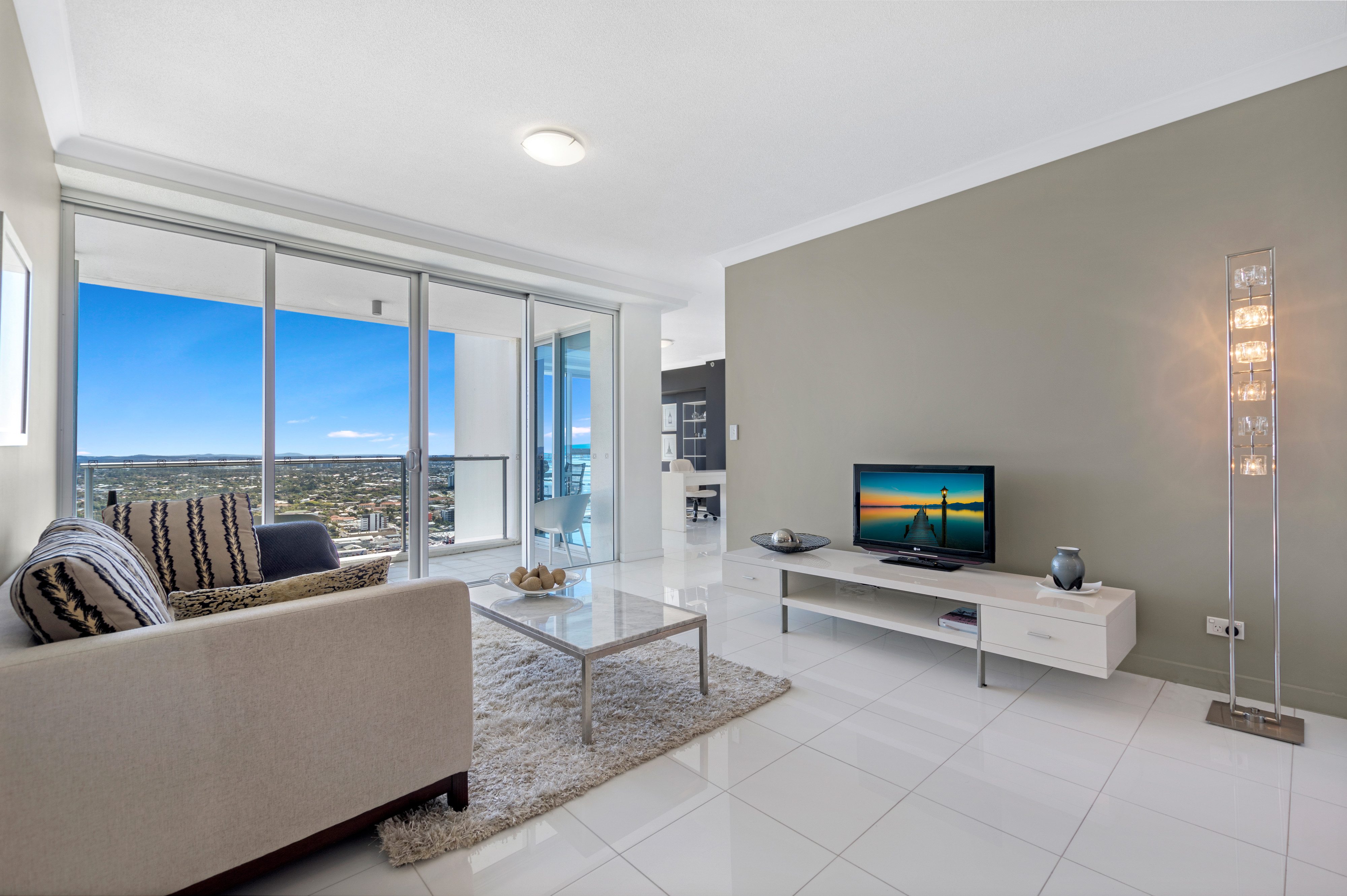 23406/5 Scarborough Street, SOUTHPORT, QLD 4215, Southport - Thumbnail 3