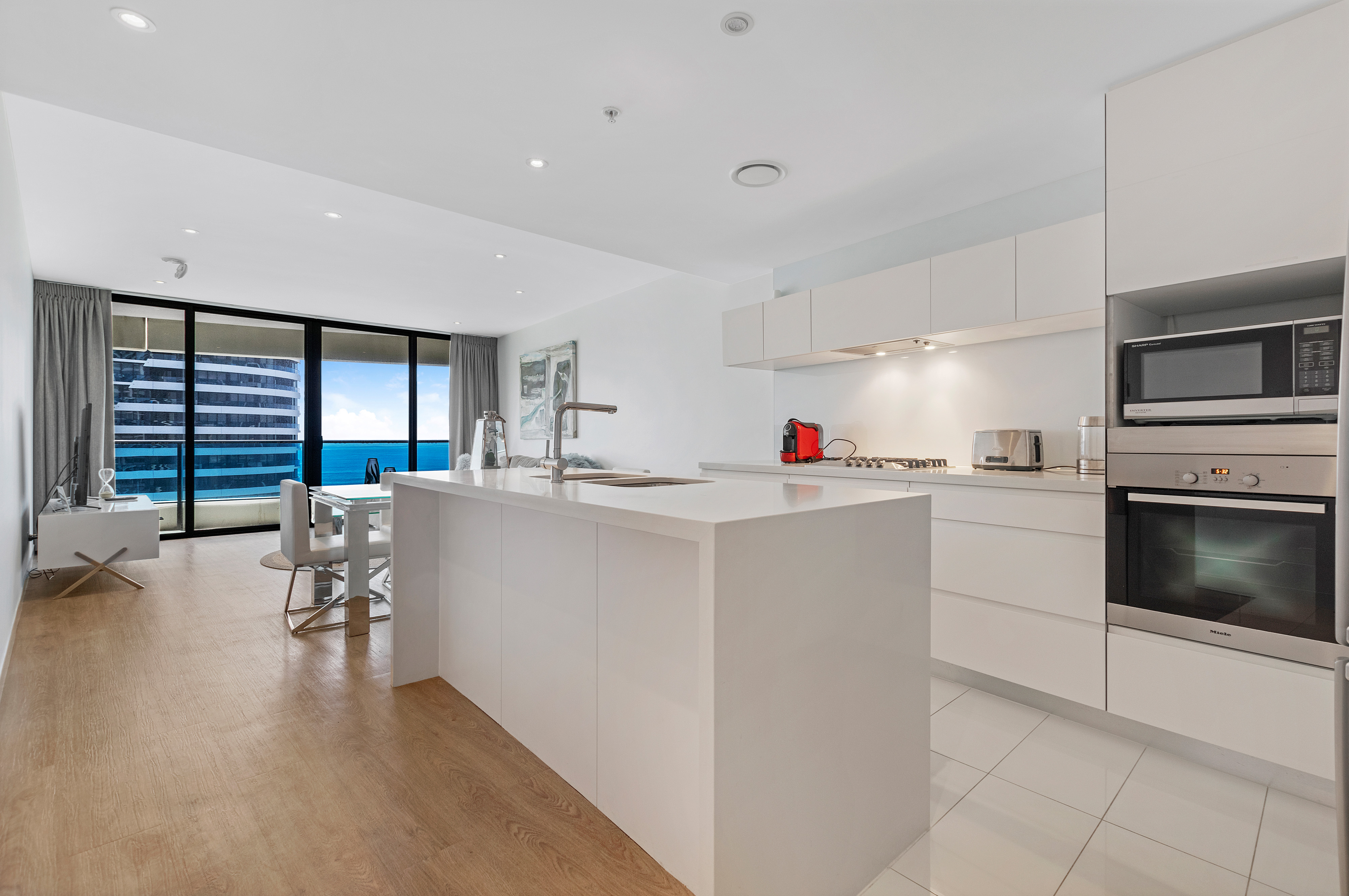 21306 'Peppers Broadbeach' 21 Elizabeth Avenue, BROADBEACH, QLD 4218, Broadbeach - Thumbnail 4