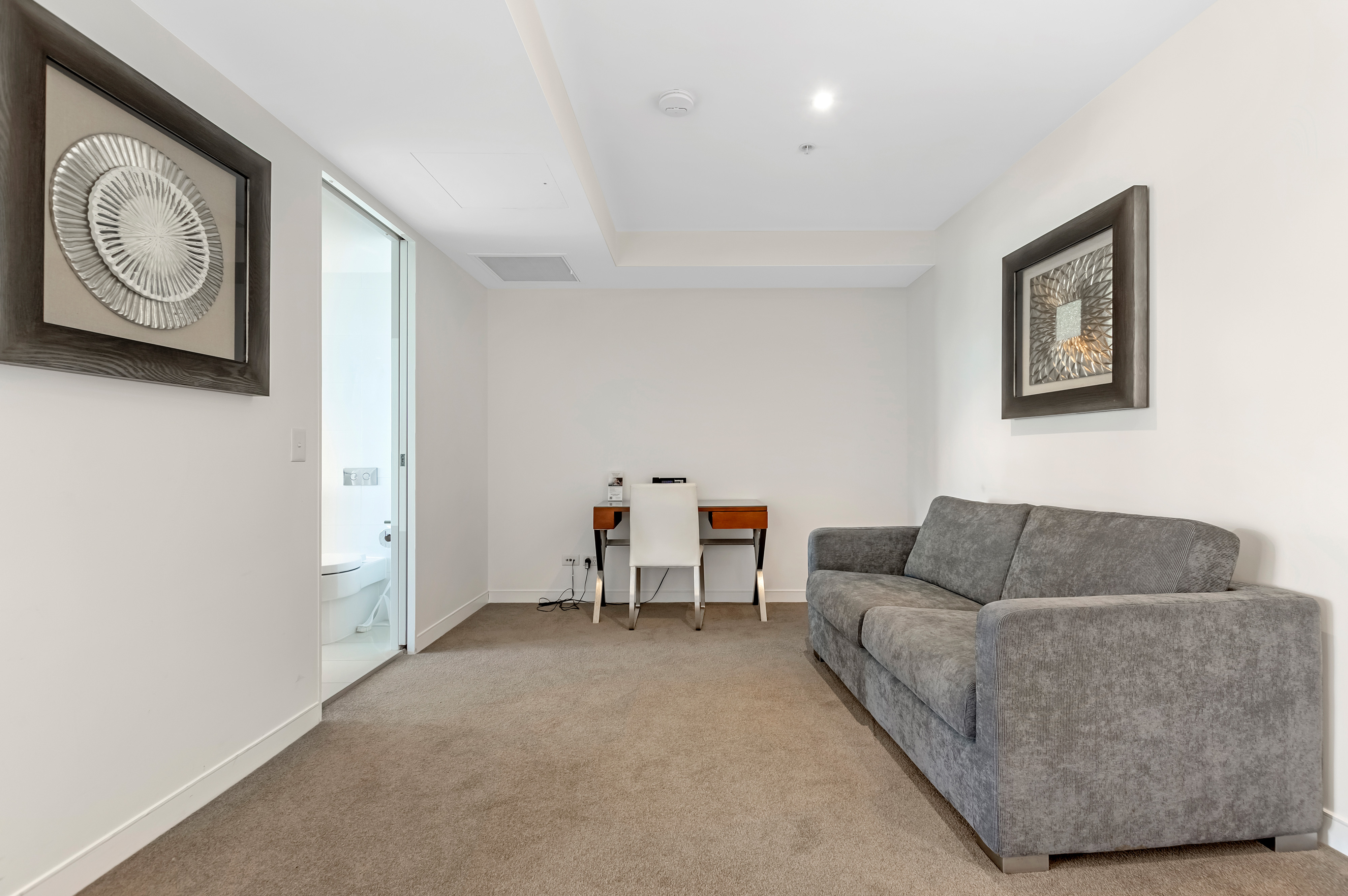 20506/21 Elizabeth Avenue, BROADBEACH, QLD 4218, Broadbeach - Thumbnail 7