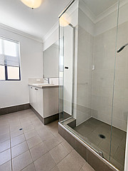 Property Images Gallery