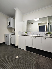 Property Images Gallery