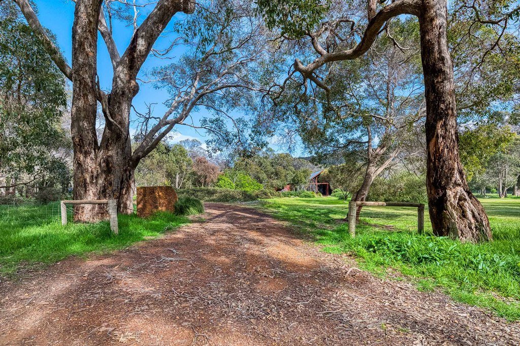 242 Quininup Road, Wilyabrup WA 6280