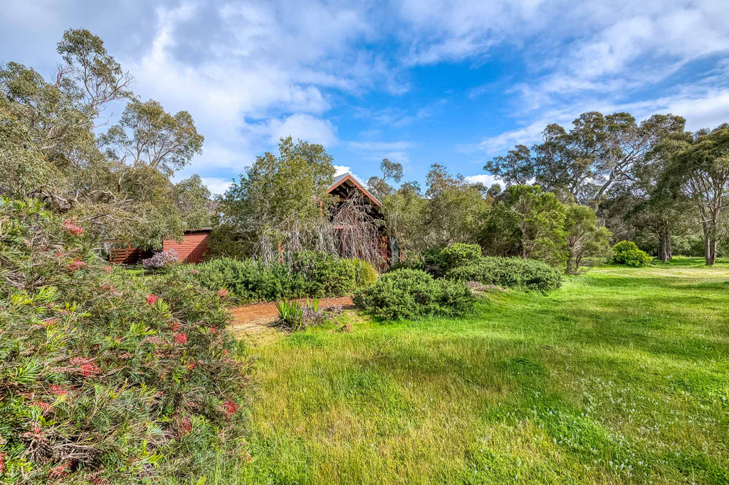 242 Quininup Road, Wilyabrup WA 6280