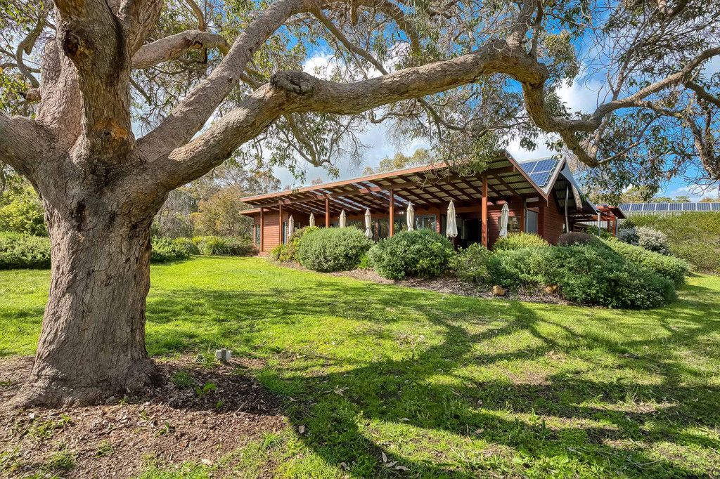 242 Quininup Road, Wilyabrup WA 6280