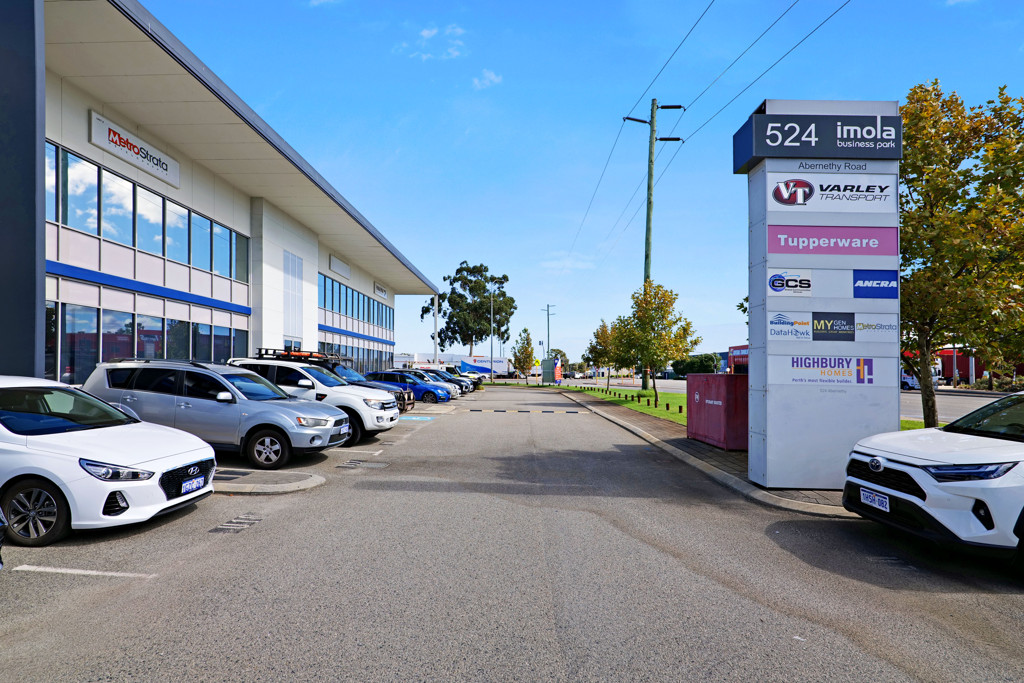 10/524 Abernethy Road, Kewdale WA 6105