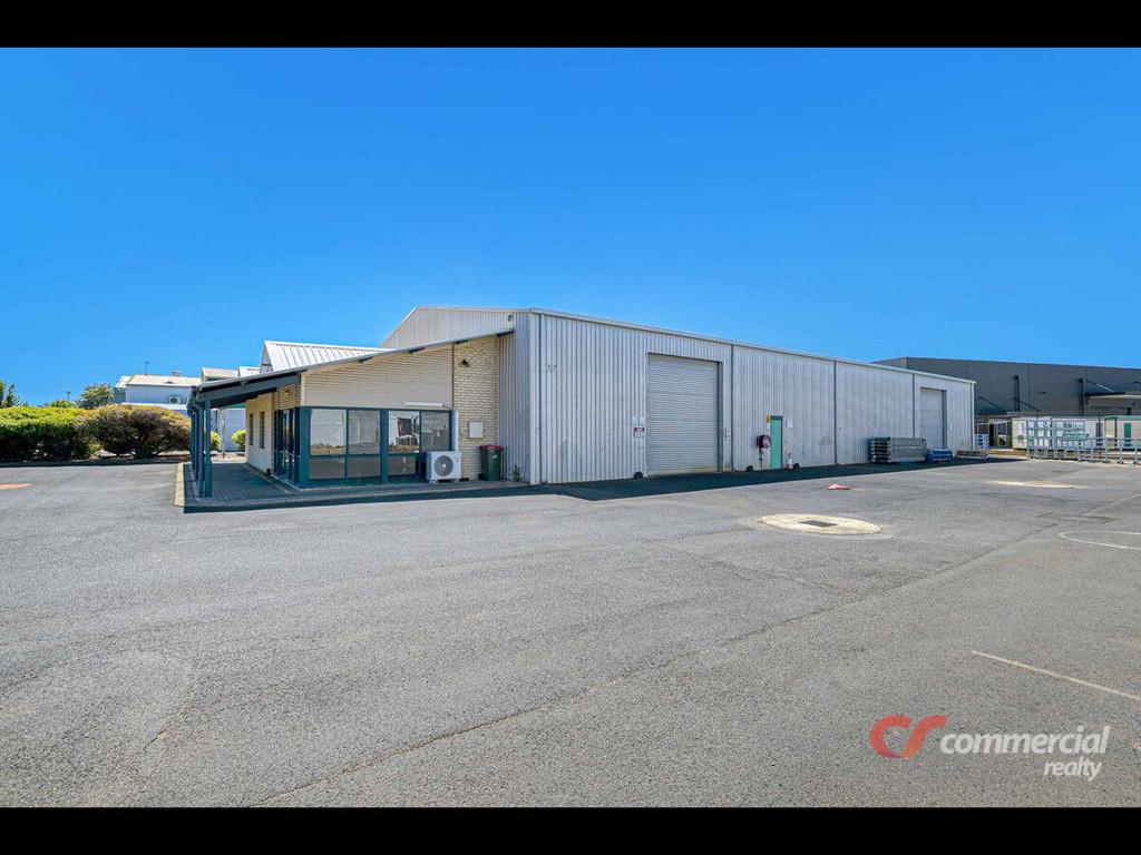 13 Gibbons Road, Davenport WA 6230