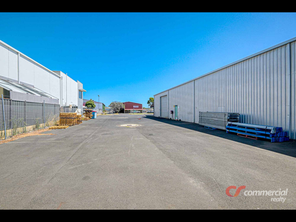 13 Gibbons Road, Davenport WA 6230
