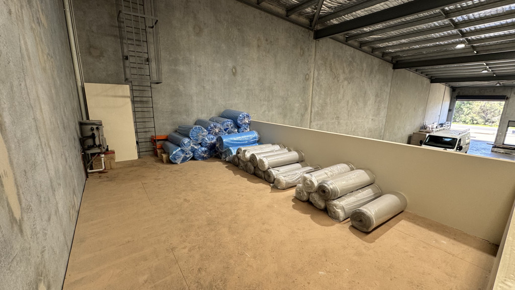 Unit 1/5 Worcestor Bend, Davenport WA 6230