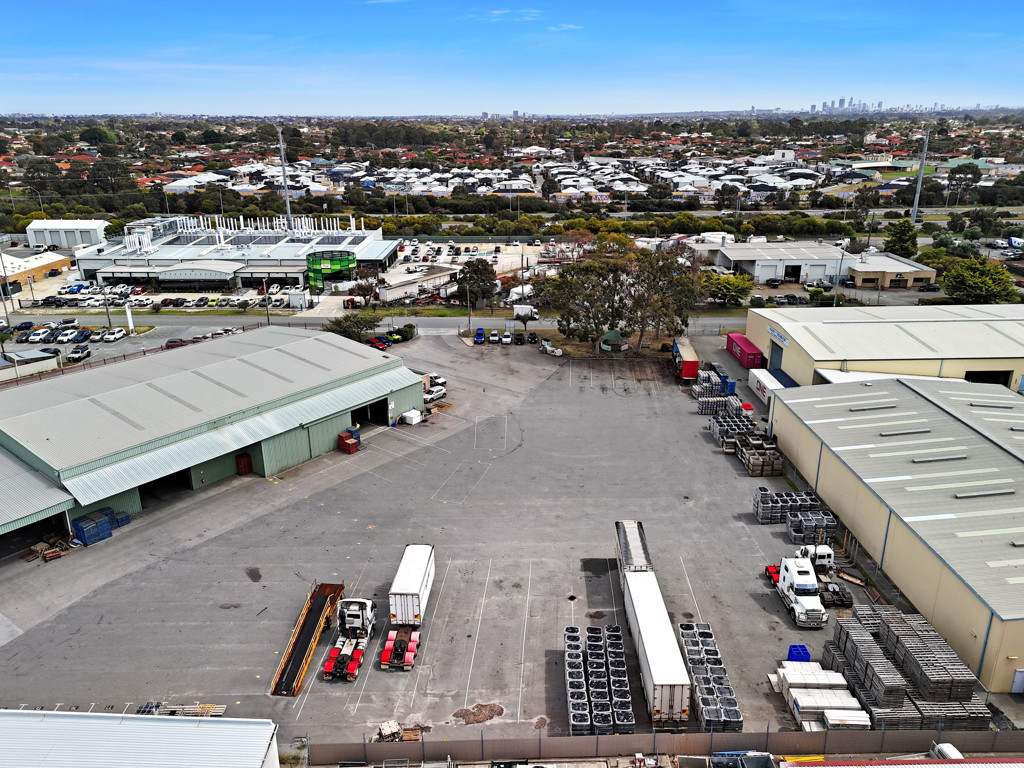 8 Catalano Road, Canning Vale WA 6155