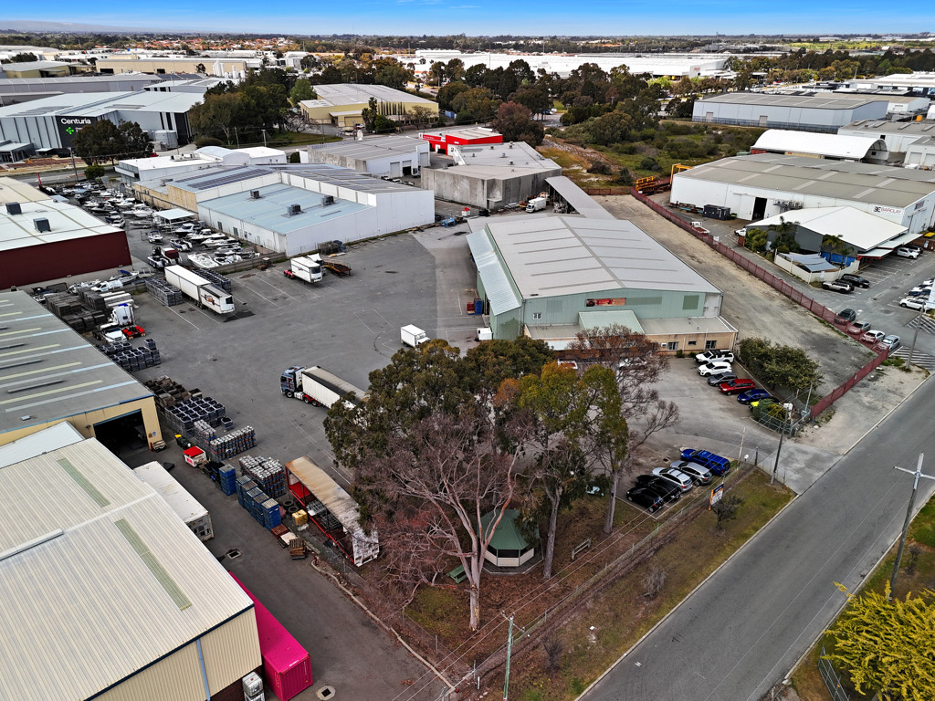 8 Catalano Road, Canning Vale WA 6155
