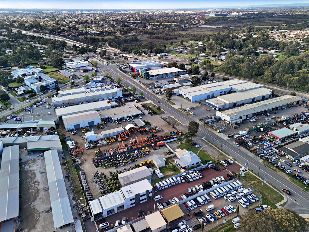 1719 & 1721 Albany Highway, Kenwick WA 6107