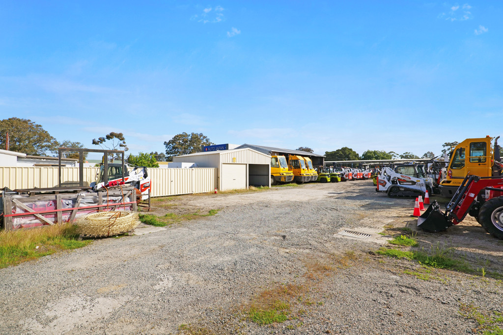 1719 & 1721 Albany Highway, Kenwick WA 6107