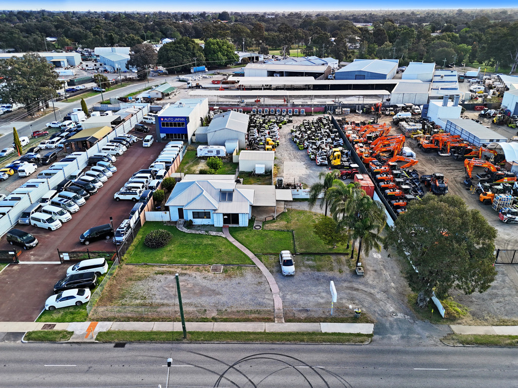 1719 & 1721 Albany Highway, Kenwick WA 6107