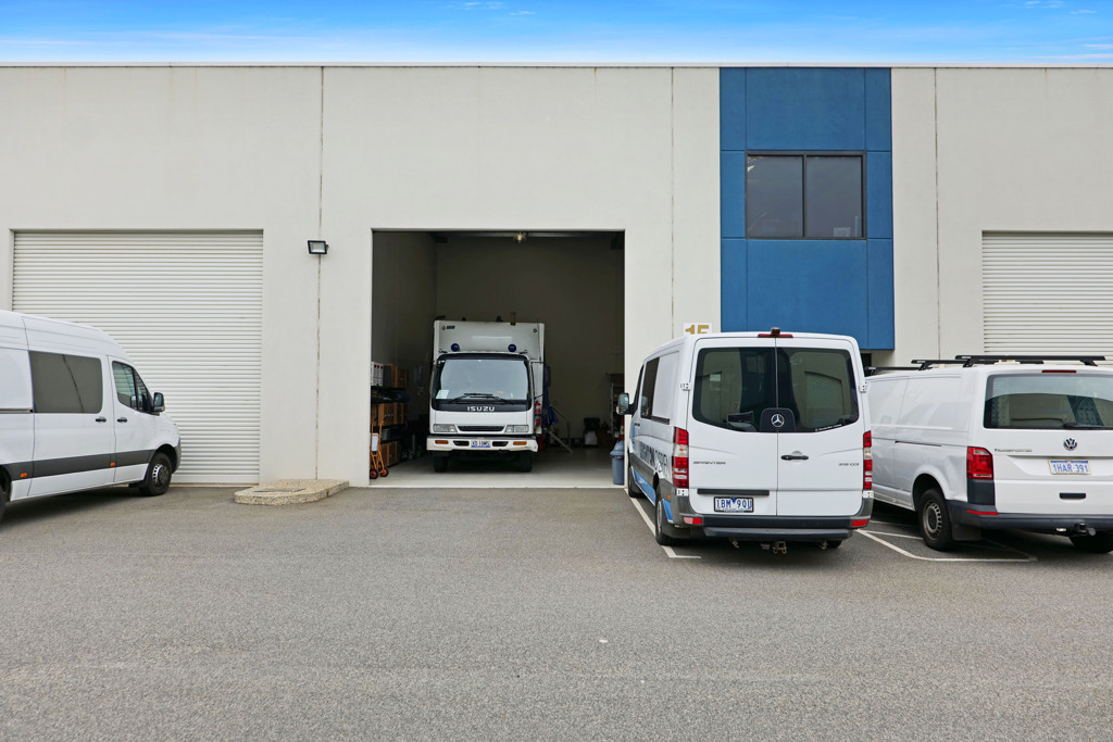 15/6 Production Rd, Canning Vale WA 6155