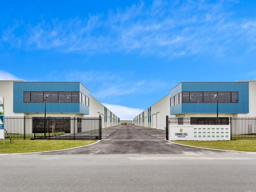 15/6 Production Rd, Canning Vale WA 6155