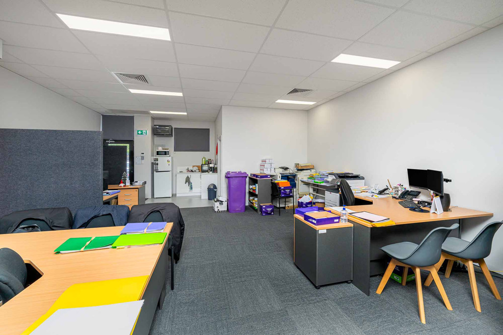 Tenancy 2/14 Casuarina Drive, Bunbury WA 6230