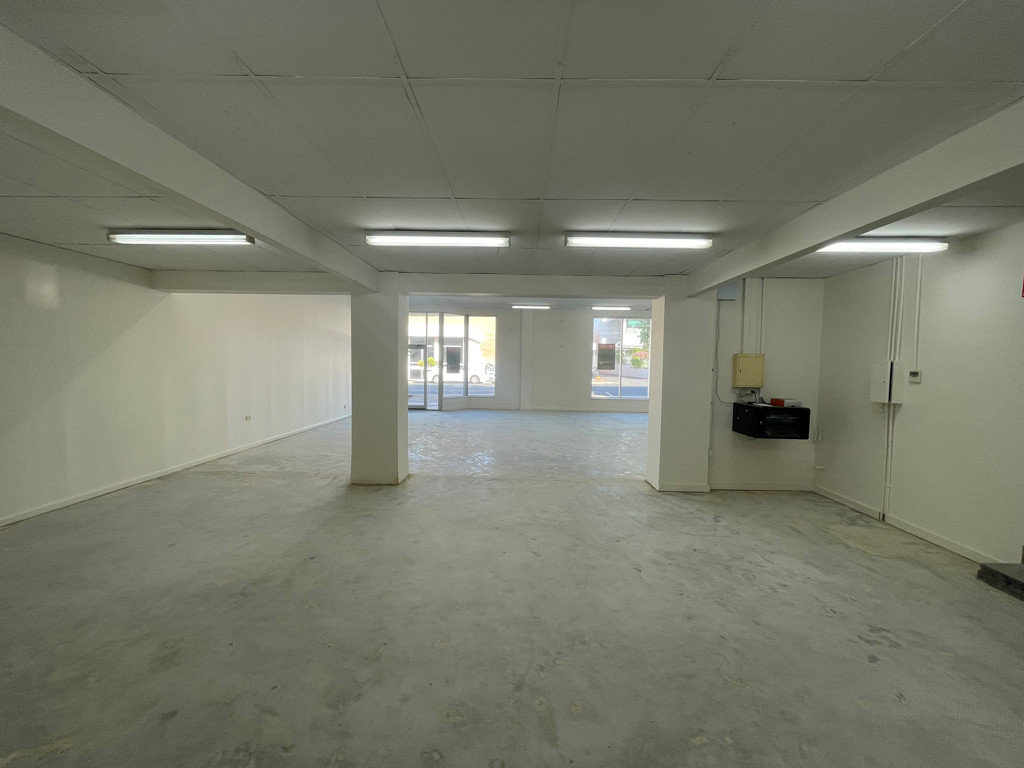 Shop 4/125 Victoria Street, Bunbury WA 6230
