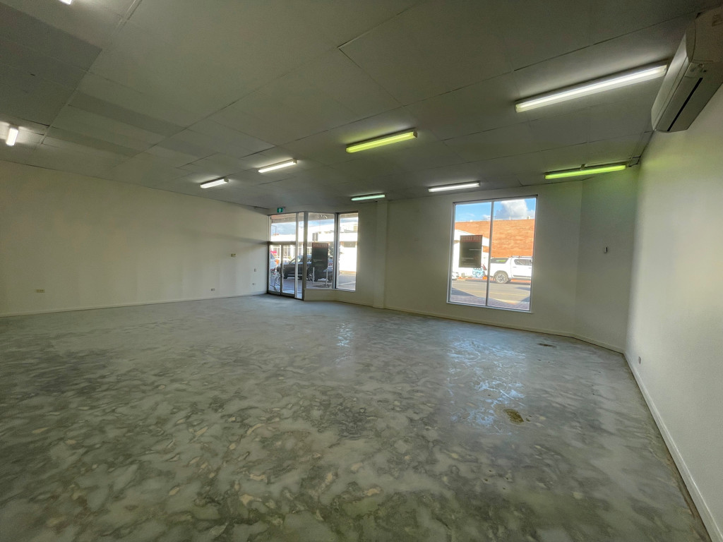 Shop 4/125 Victoria Street, Bunbury WA 6230