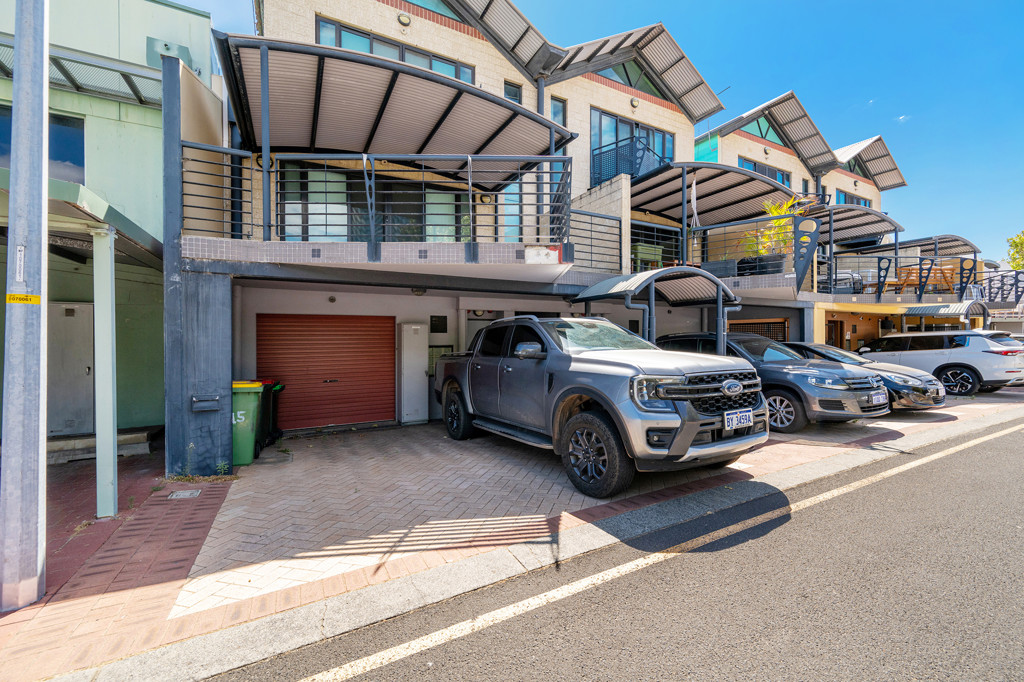 6A & 6B Victoria Street, Bunbury WA 6230