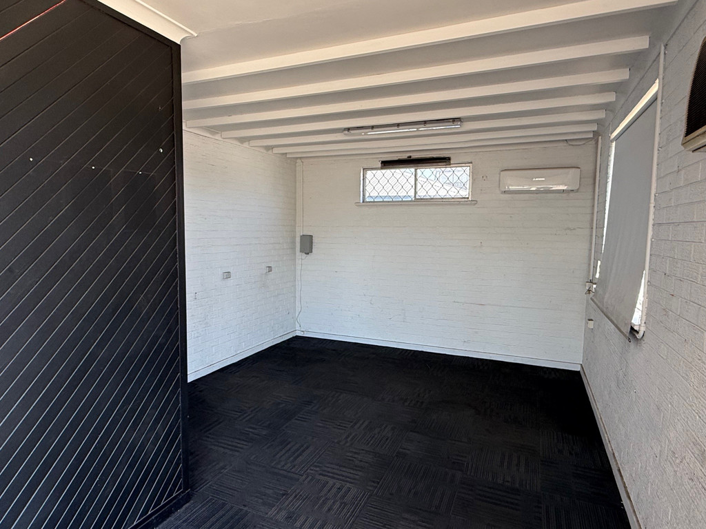 21 Sevenoaks Street, Bentley WA 6102