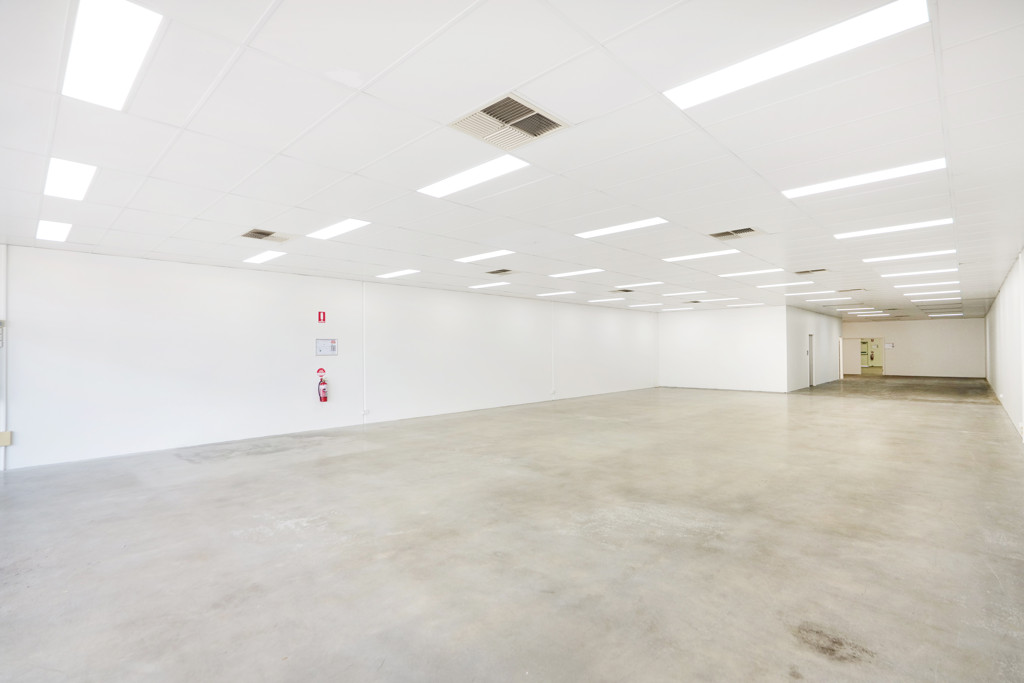 2/180 Bannister Road, Canning Vale WA 6155