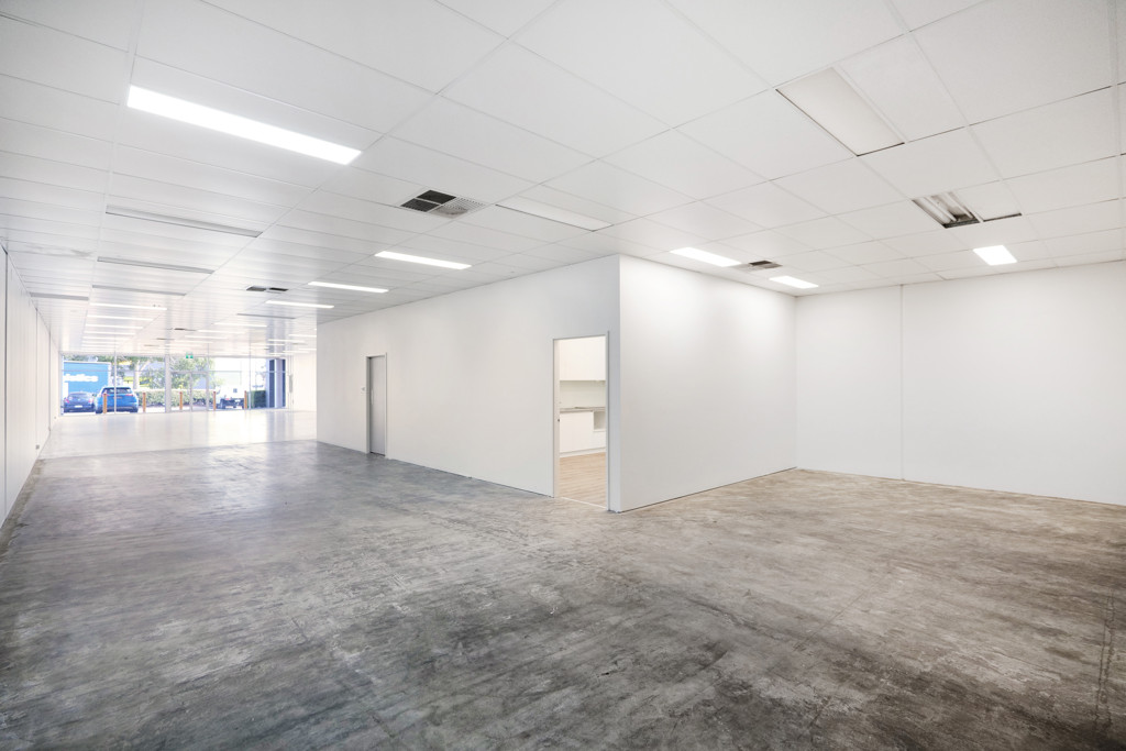 2/180 Bannister Road, Canning Vale WA 6155