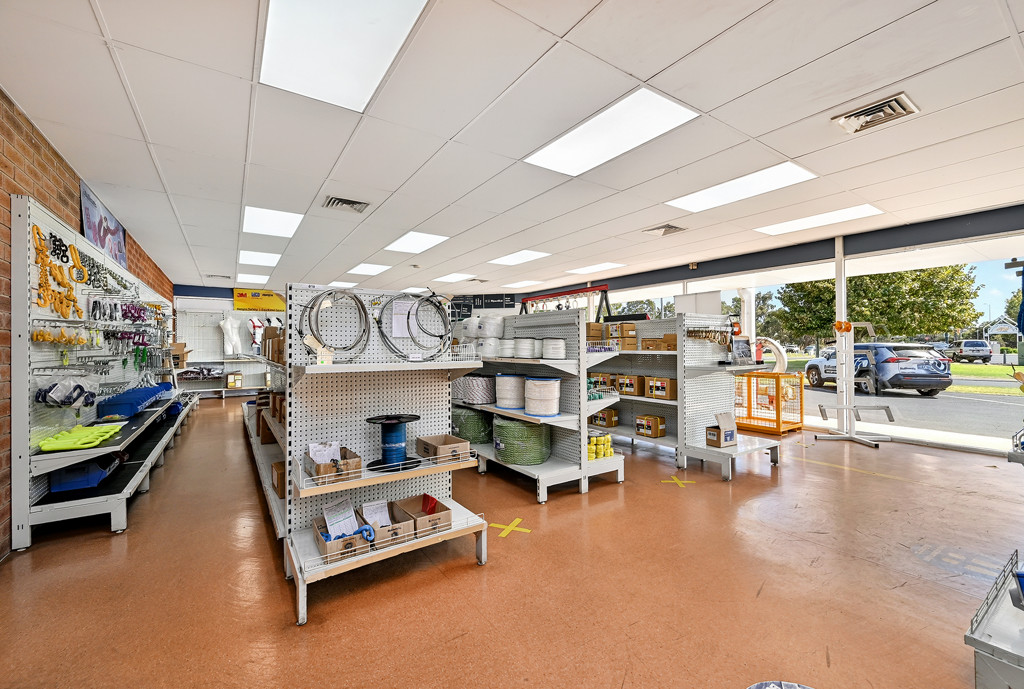 5 Halifax Drive, Davenport WA 6230