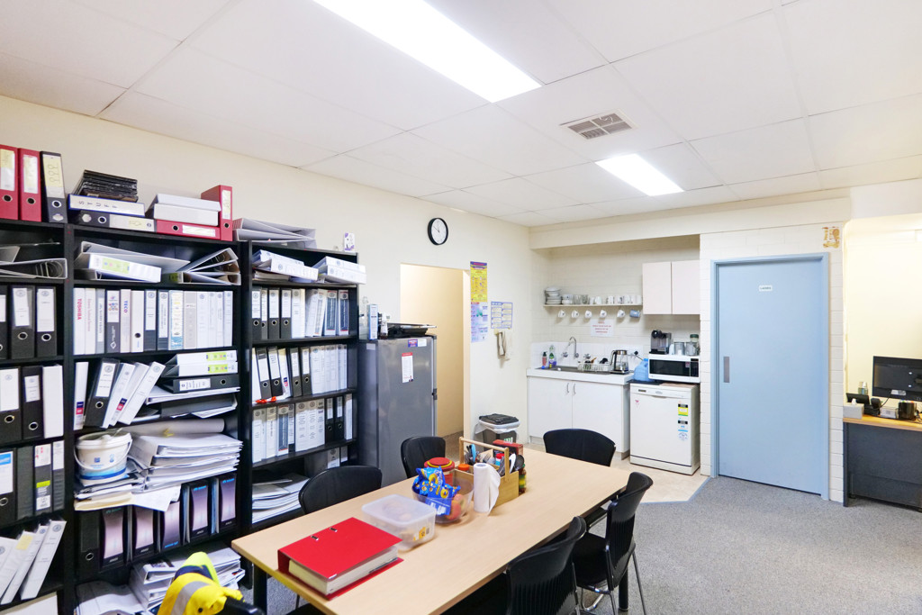 Unit 1/13-17 Sorbonne Crescent, Canning Vale WA 6155