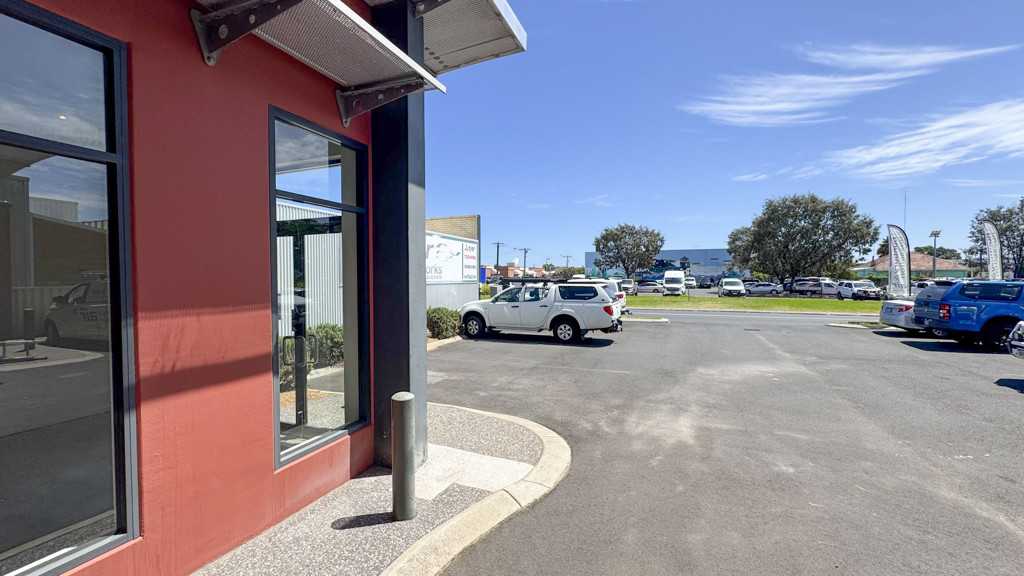 9B Stuart Street, Bunbury WA 6230