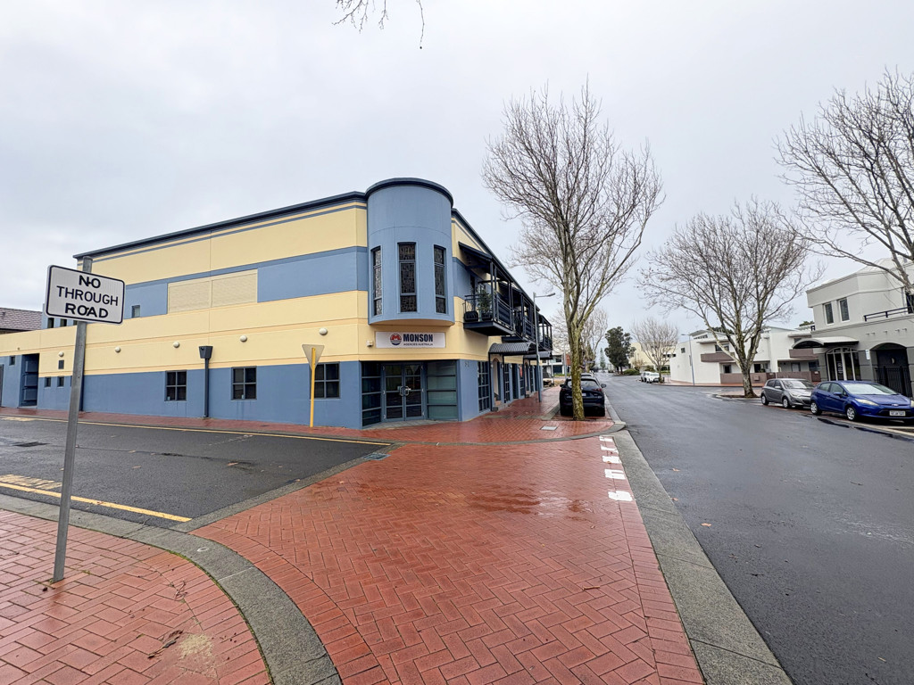 Unit 1/5 Wollaston Street, Bunbury WA 6230