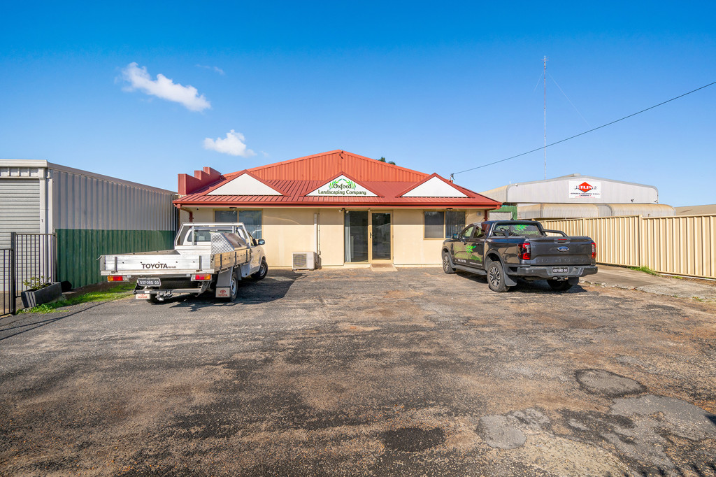 11 McCombe Road, Davenport WA 6230