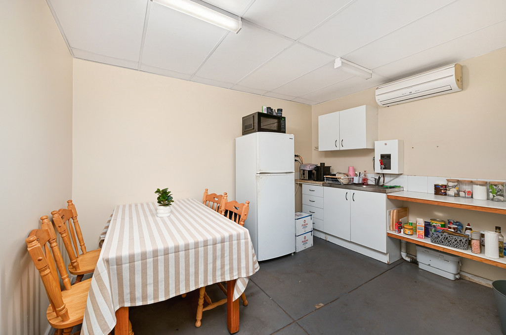 11 McCombe Road, Davenport WA 6230