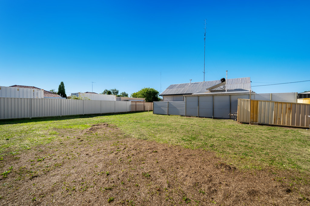 2 Brown Street, Bunbury WA 6230