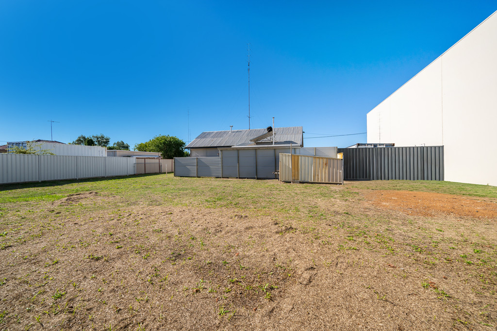 2 Brown Street, Bunbury WA 6230