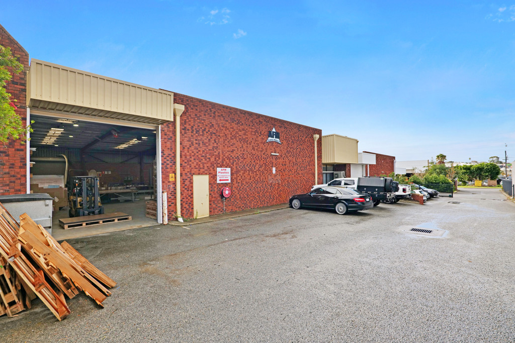 2/14 Foley Street, Balcatta WA 6021